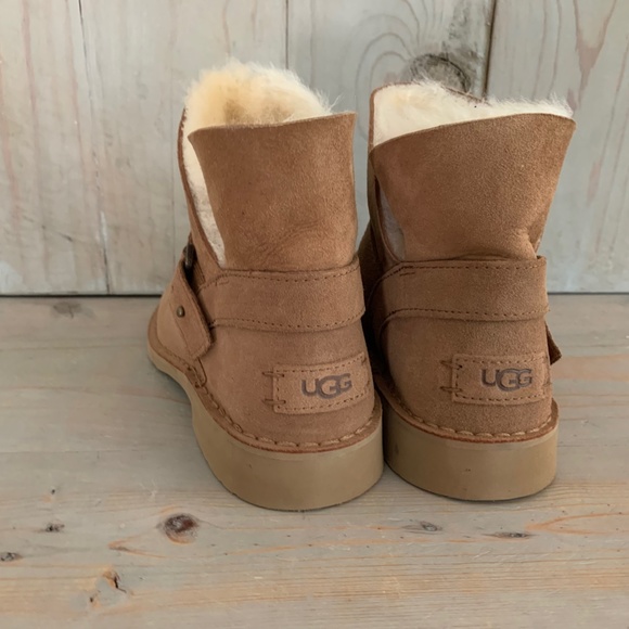 ugg aubrielle mini boots - Picture 5 of 7